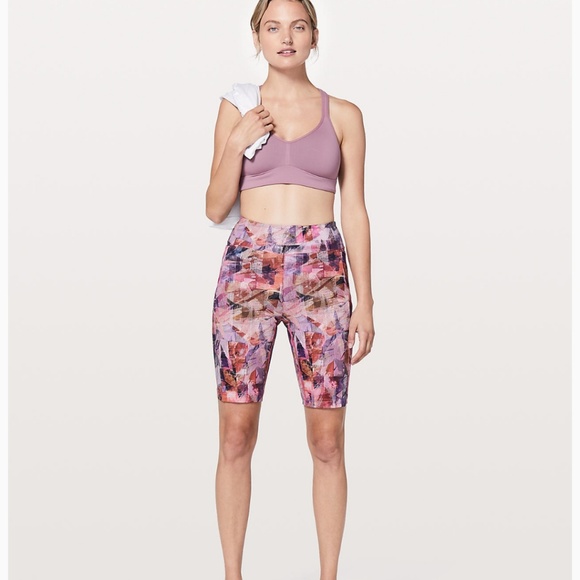 Lululemon shorts - Picture 2 of 7